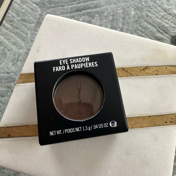 NEW MAC Woodwinked Eyeshadow! - Picture 4 of 5